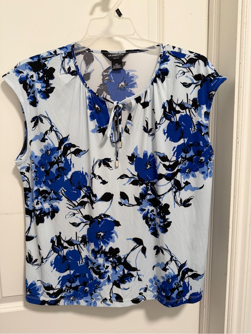 Liz Claiborne White Sleeveless Tie-Neck Top with Blue & Black Floral Print